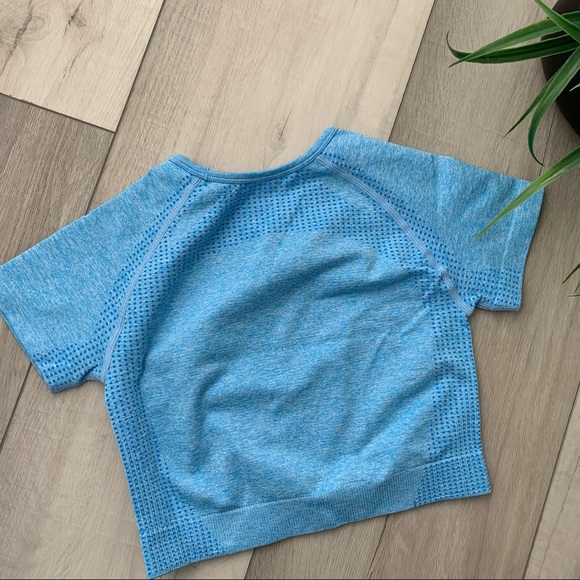 🔥SALE🔥SET/High Waist Biker Shorts & crop top - Picture 10 of 13